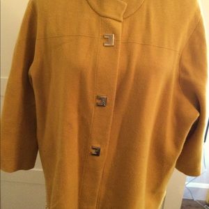 Laura Mustard coloured knit sweater, three quarter sleeves